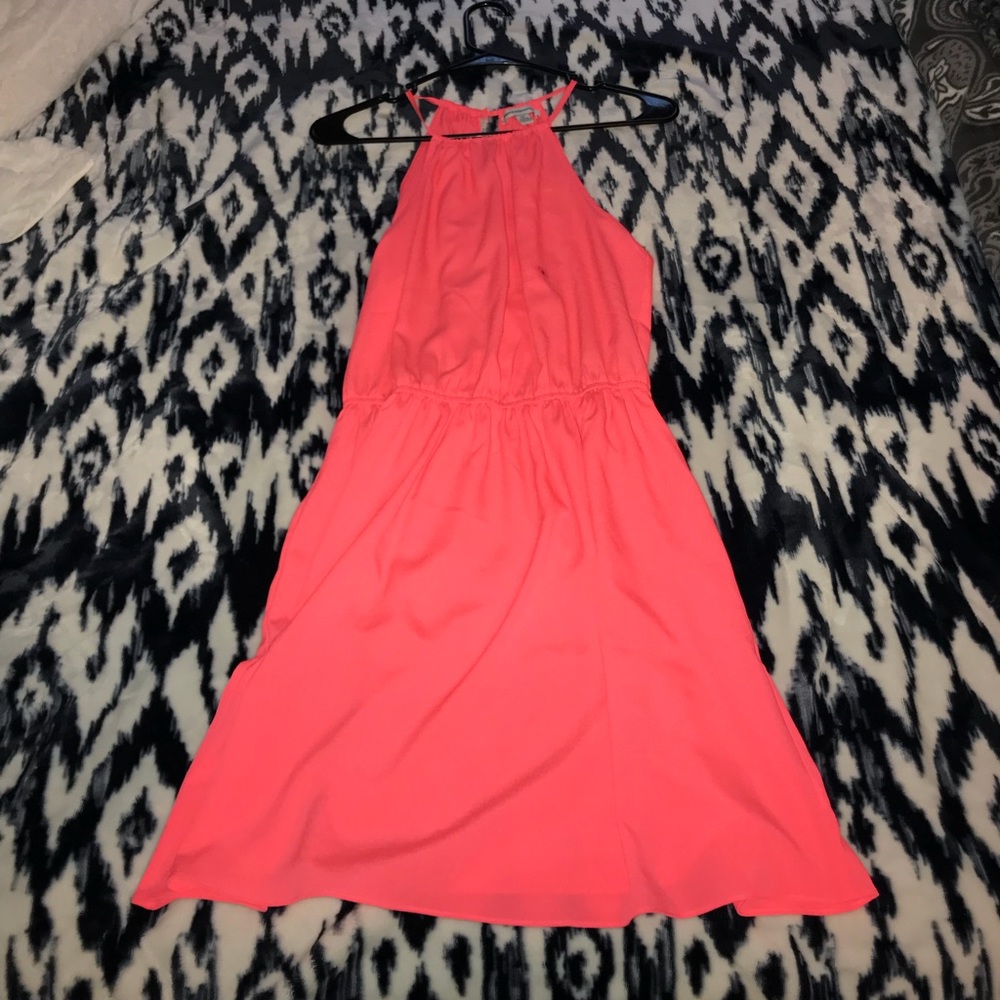 Bright Pink AE Dress 🎀